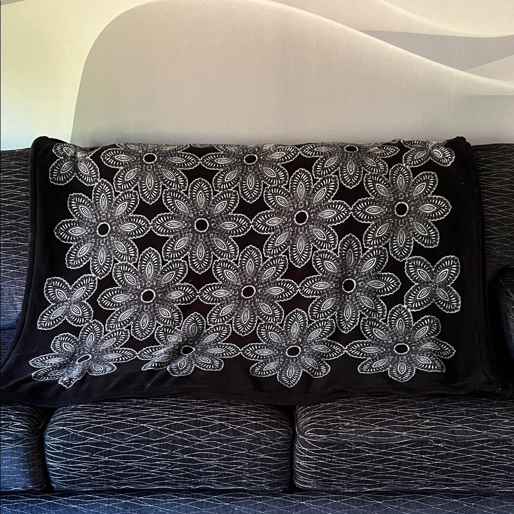 Vera Bradley Black and White Fleece Blanket. 52” x 84”.